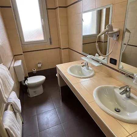 Hotel Fiera Wellness & Spa Bologna Exterior photo